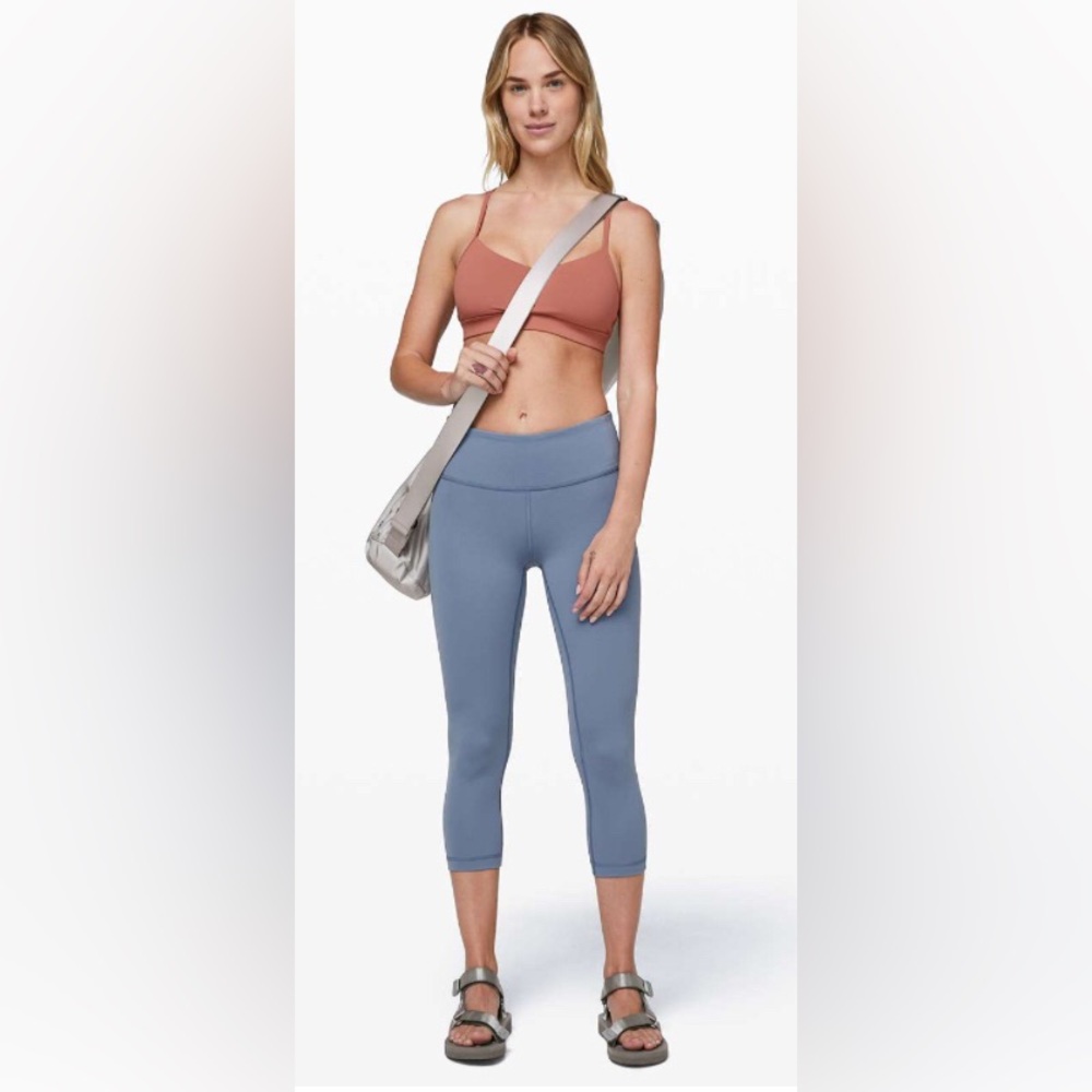 NWOT Lululemon Align Crop (19") Oasis Blue